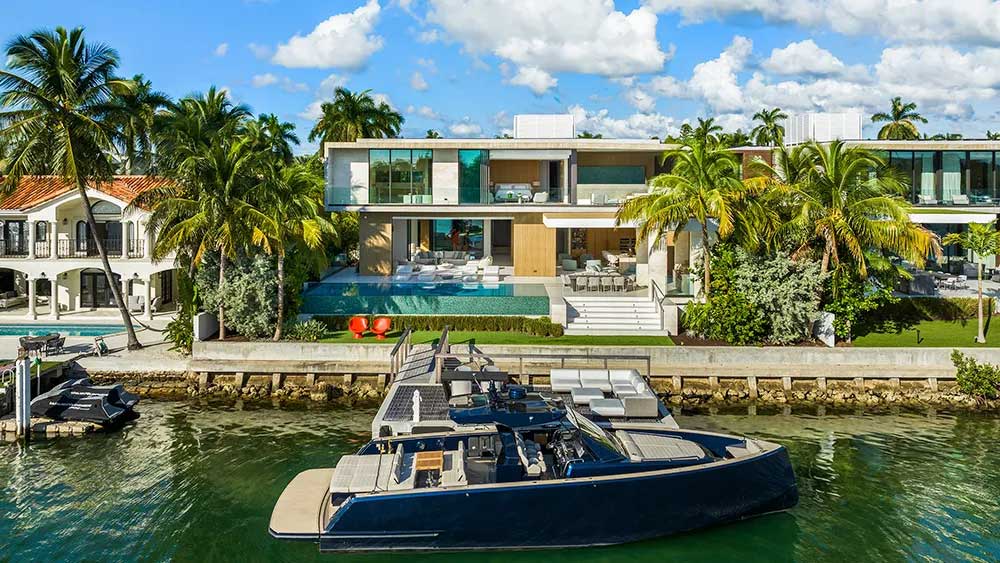 Hibiscus Island Real Estate