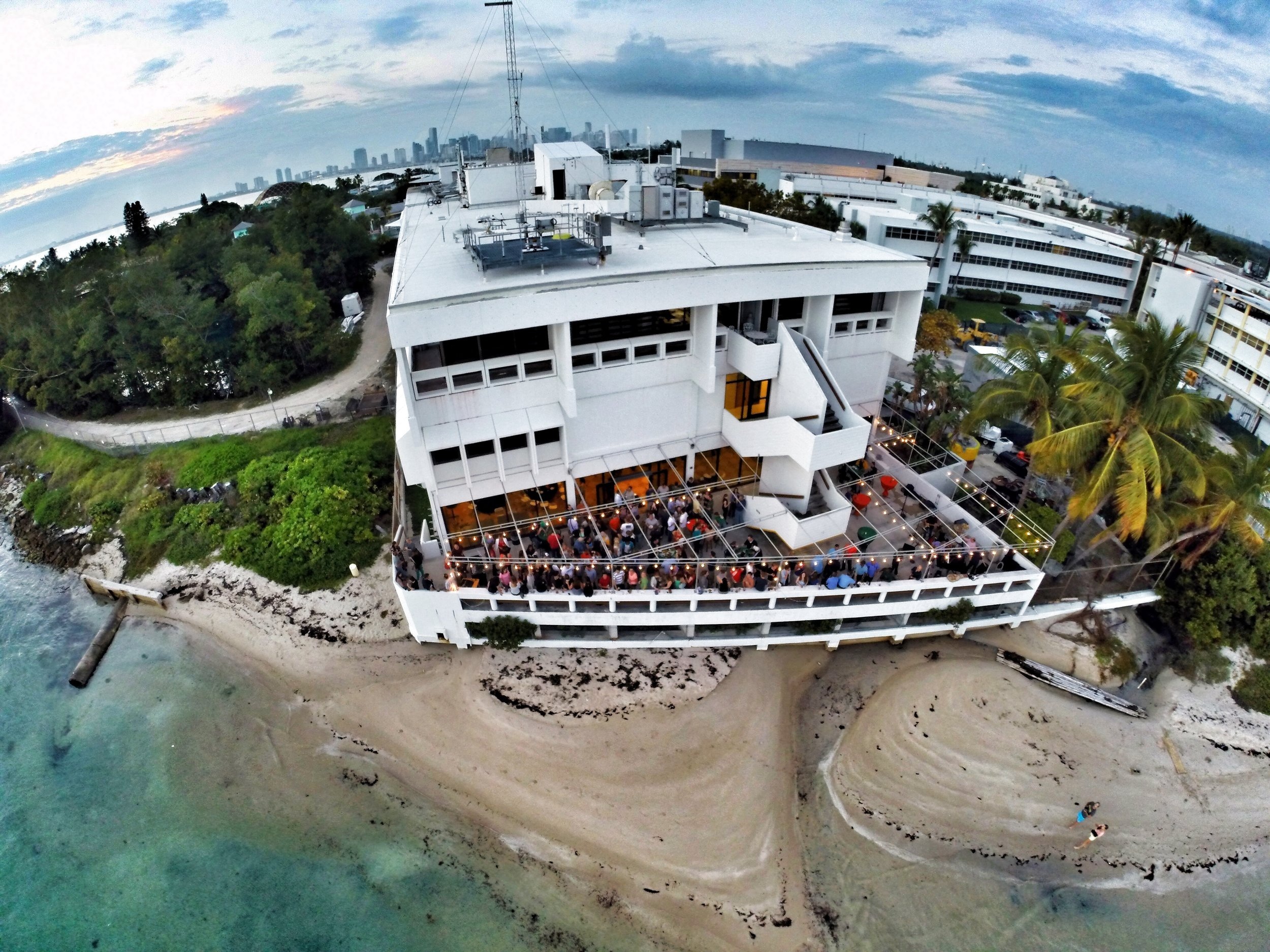 Key Biscayne Nightlife